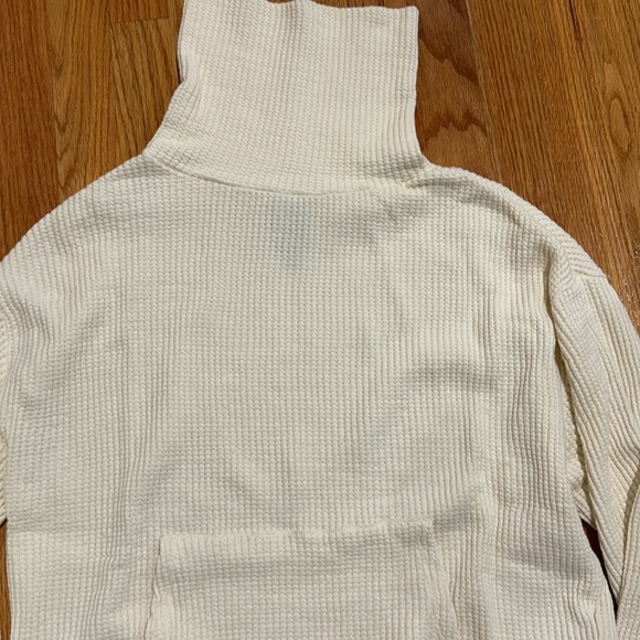 GAP Set sz M - Picture 3 of 4
